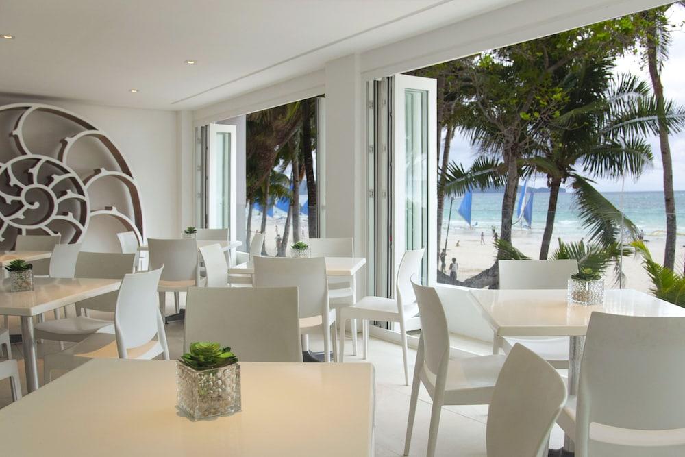 Astoria Boracay Hotel Balabag  Exterior photo