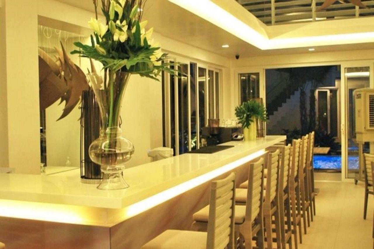 Astoria Boracay Hotel Balabag  Exterior photo